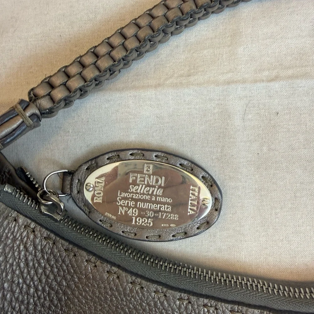 Fendi‎ Pewter Selleria Textured Leather Hobo Women's Bag Metallic Silver